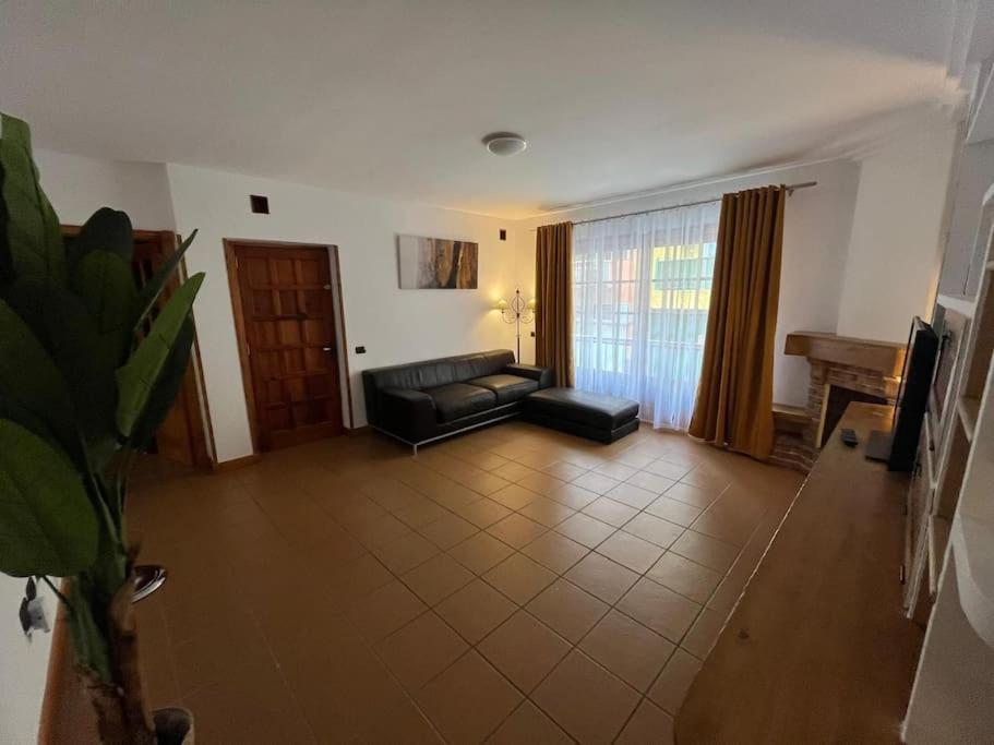 Centro Toscal 3 Dorm Patio Cocina Διαμέρισμα Λος Ρεαλέχος Εξωτερικό φωτογραφία